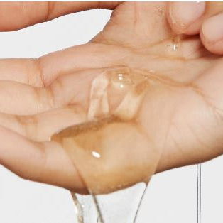 why oil cleansers are best for stubborn make-up