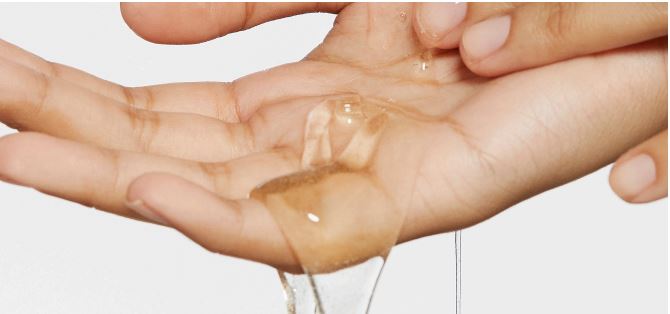 why oil cleansers are best for stubborn make-up