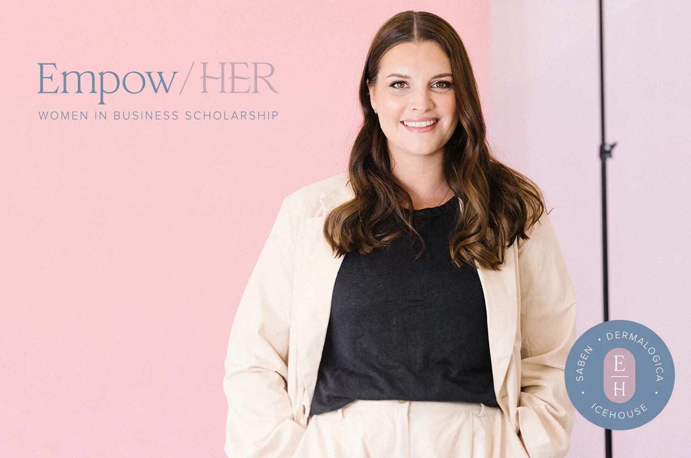 ANNOUNCING THE WINNER OF EMPOW/HER | ANNA BARLOW OF MOM STORE