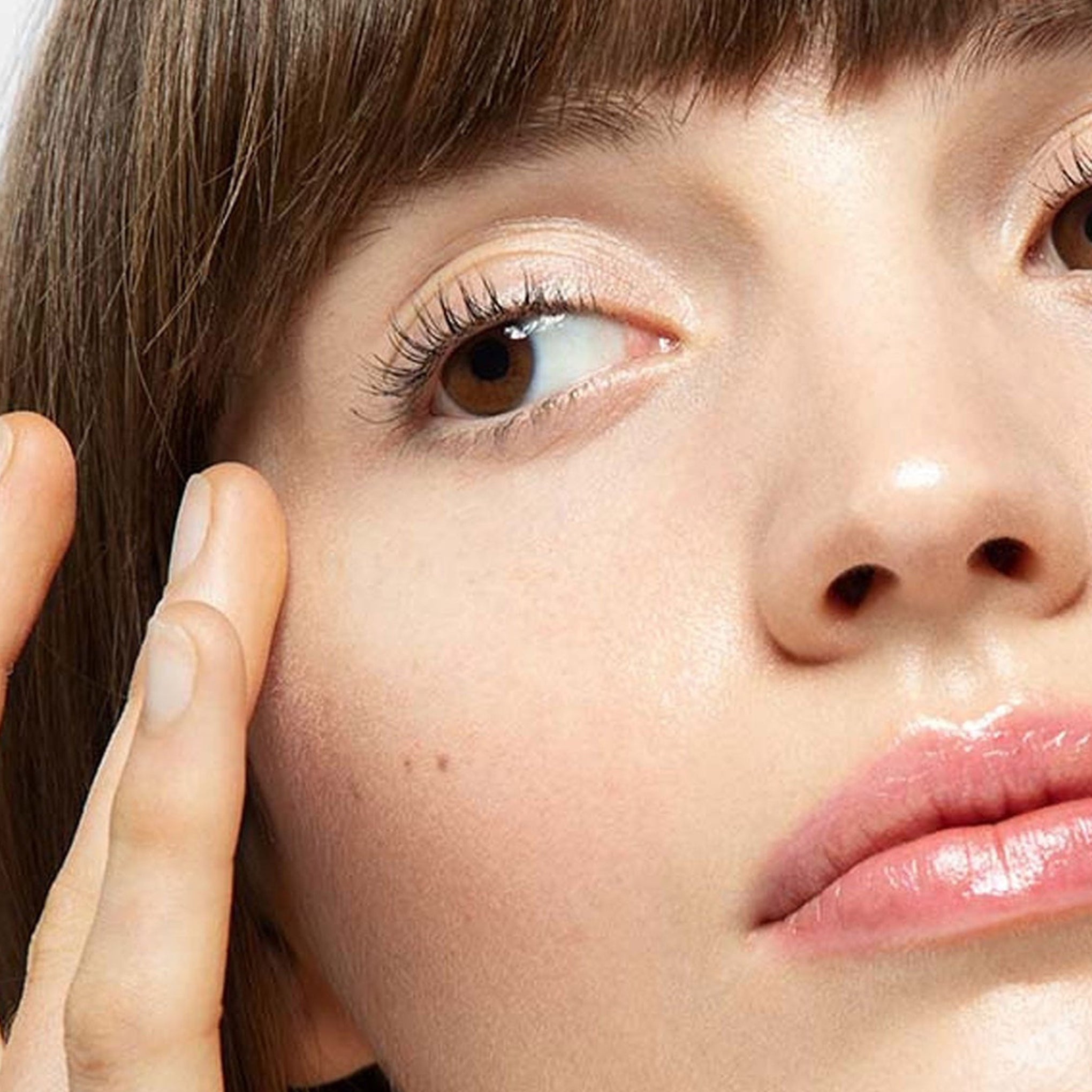 awaken peptide depuffing eye gel